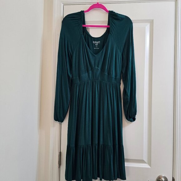 Torrid Mini Super Soft Tiered Skater Dress - Green - Picture 1 of 9
